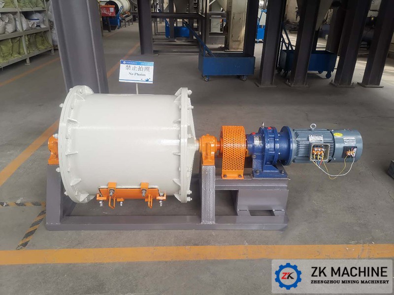 Dezhou Φ 300x350mm Dry Intermittent Ball Mill