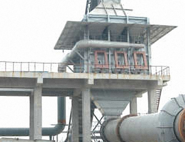 Vertical preheater for rotary kiln system 
